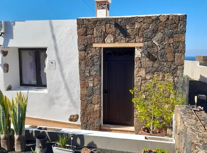 Con Terraza Y Jardin Prázdninový dům Las Breñas