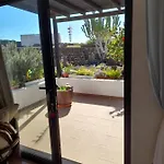 Vakantiehuis Con Terraza Y Jardin *