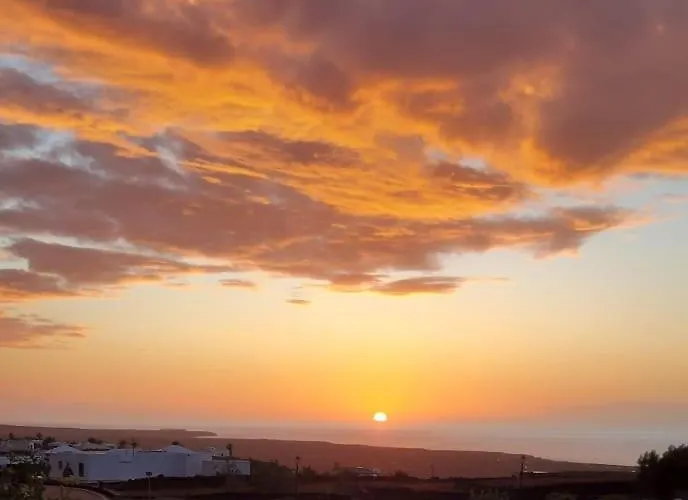 Vakantiehuis Con Terraza Y Jardin Las Breñas